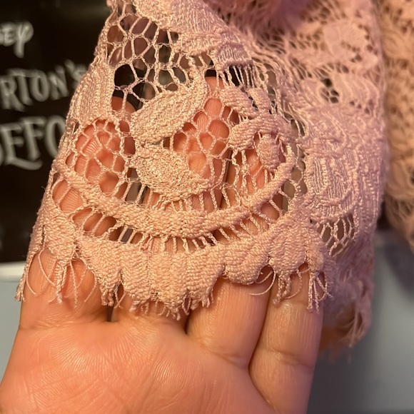 Long sleeve off shoulder blouse - Picture 4 of 6